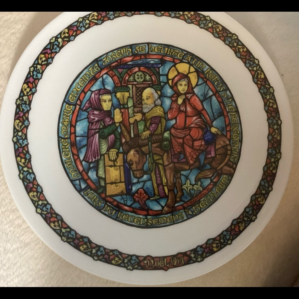 Third Issue of Noel Vitrail "No Room at the Inn" by D'Arceau Limoges Christmas.